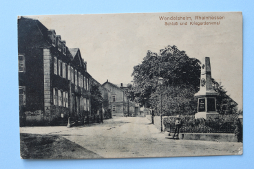 Ansichtskarte AK Wendelsheim 1910-1920 Straße Häuser Kriegerdenkmal Architektur Ortsansicht Rheinland Pfalz
